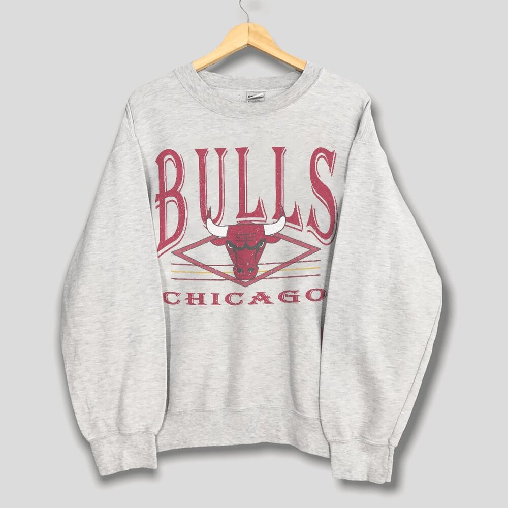 Vintage Chicago Bulls Basketball Sweatshirt, Retro 90s Chicago Bulls Shirt Tee
